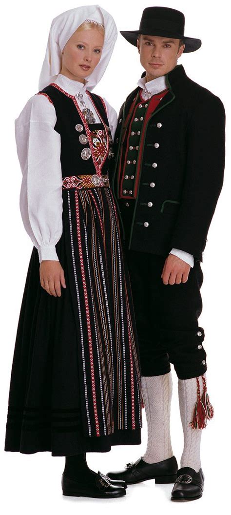 Norjassa kansanpuvuilla on suuri merkitys. Norjan oma designi oli