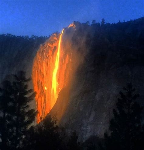 Firefall Yosemites Horsetail Fall Glows Orange To Red In February 2016