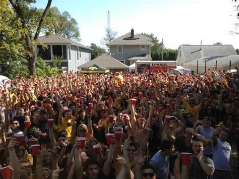 University Of Iowa Students Are Taking This Top Party School Thing A