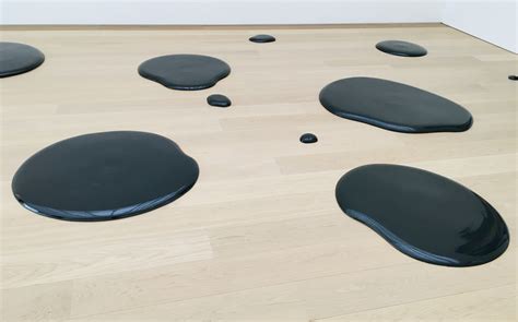 Ai Weiwei Oil Spills 2007 Museumkijker Nl