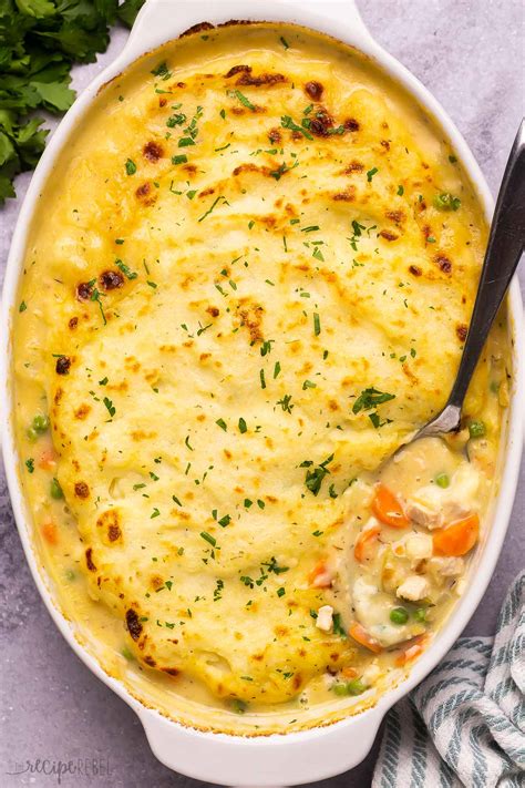 Creamy Turkey Shepherd S Pie Using Thanksgiving Leftovers