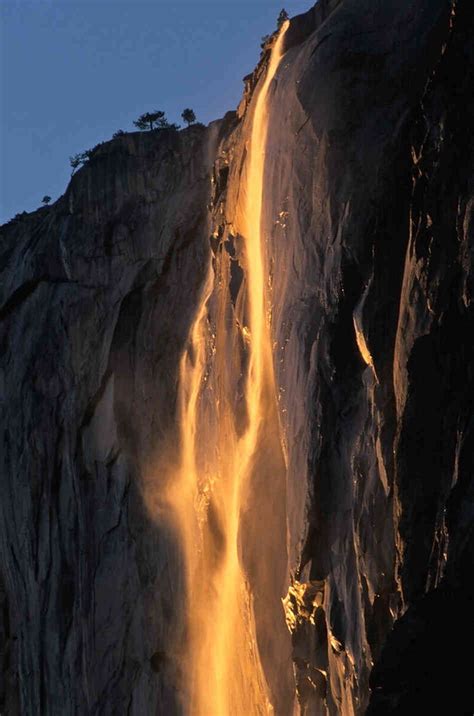 Api Terjun Horsetail Falls Yosemite National Park