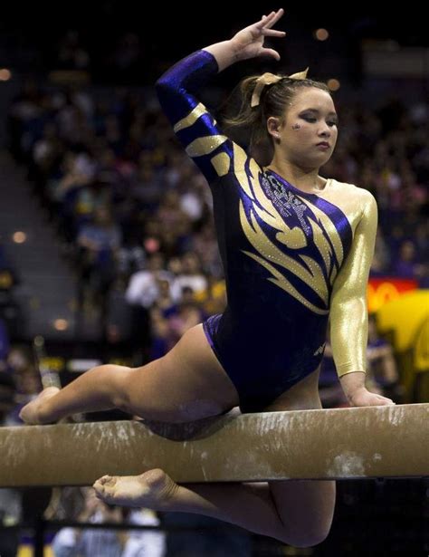 Sarah Finnegan Usa Artistic Gymnastics Photos Female Gymnast Gymnastics Poses Lsu Gymnastics