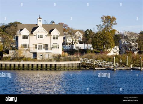 Beach houses in Greenwich Connecticut Stock Photo - Alamy