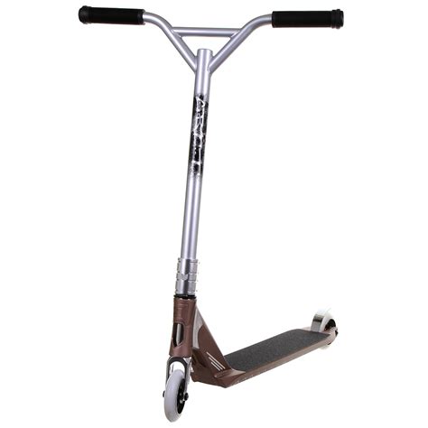 The world's leading freestyle scooter store, scooter hut, brings you the world's latest and greatest custom pro scooter builder! Top 10 Best UrbanArtt Pro Scooters of 2017 | UrbanArtt ...