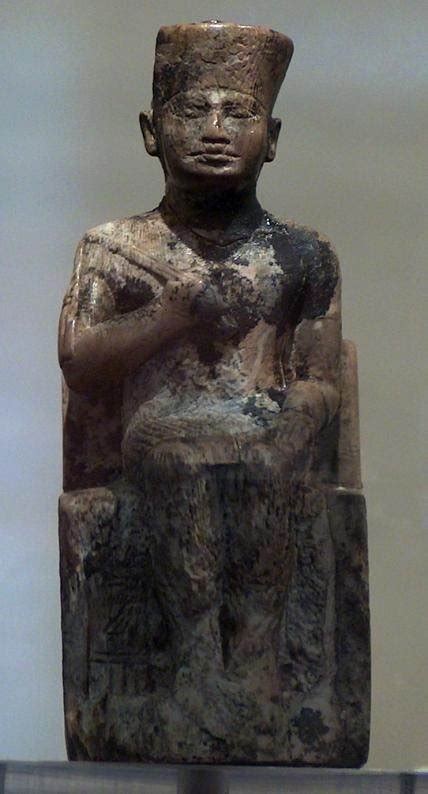 The Statue Of Khufu World History Edu