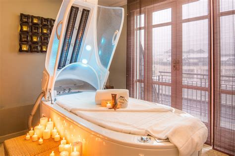 review the neo qi energy cocoon spa at cape grace all dolled up