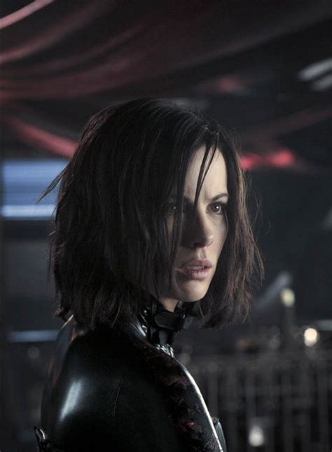 Selene In Underworld Evolution Underworld Selene Underworld Cast