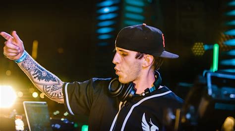 Illenium Delivers First Anthem Of 2019 With Crashing Ft Bahari Edm