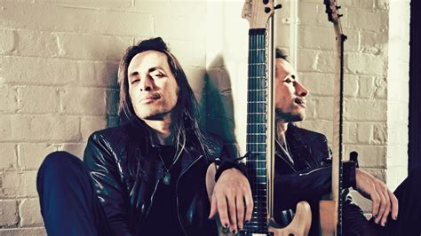 Nuno Bettencourt Tells The Story Of Extremes More Than Words The