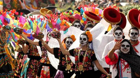 D A De Los Muertos M Xico Conmemora Esta Fecha Con Un Colorido Desfile