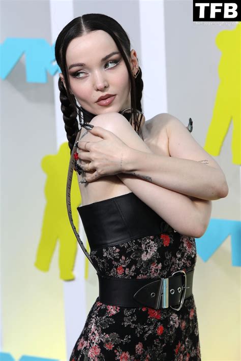 Dove Cameron Flaunts Her Sexy Tits At The Mtv Vmas In Newark Photos Onlyfans Leaked