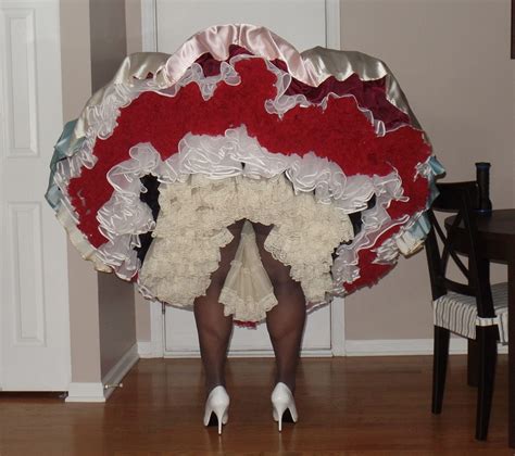 Lots Of Petticoats Petticoat Living Dolls Poofy Skirt
