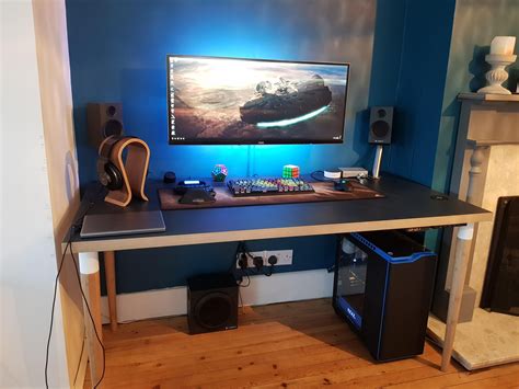 New Desk For The Battlestation Video Game Rooms Game Room Design