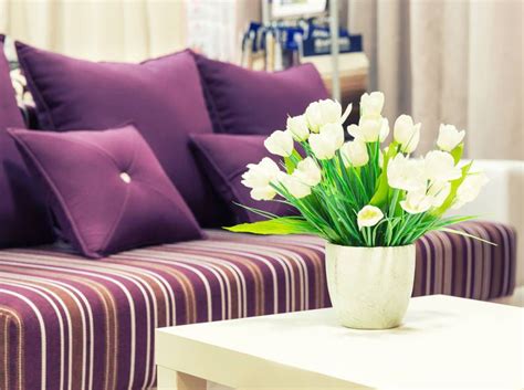 Not Your Shrinking Violet Here Are 10 Ideas For Decorating With Purple