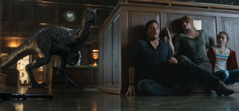 Chris Pratt Bryce Dallas Howard On The Jurassic World Fallen Kingdom Ending Collider