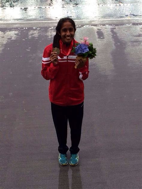 Veronica shanti pereira (born 20 september 1996) is a singaporean indian track and field athlete who specialises in the 100 metres, 200 metres, 4 x 100 metres relay, and 4 x 400 metres relay. Shanti Veronica Pereira eyebrow-raising performance at ...