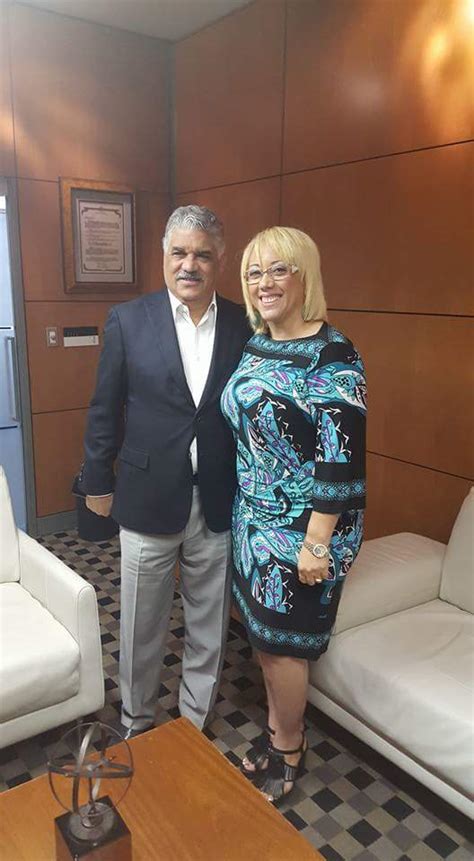 / ˈ b oʊ ɡ ə t ɑː /, spanish: Biografia, Fotos & Videos de Claudia Perez Ramirez ( La ...