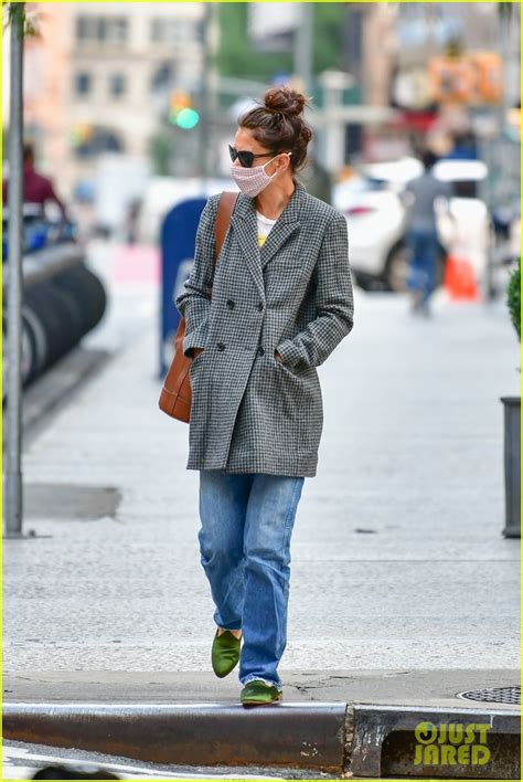 They are the first boy group to have twin members. Katie Holmes Runs Errands After Spending Time With ...
