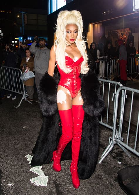 15 Of The Best Celebrity Costumes To Hit The Scene