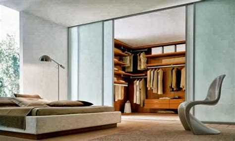 Desain tempat tidur dan lemari jadi satu. Kamar Tidur dengan Lemari Kayu - Blog Koleksi Desain Rumah