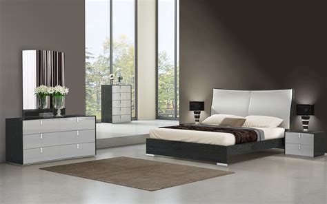 Custom Luxury Bedroom Furniture Set Aversa Sofadreams