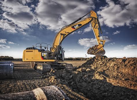Caterpillar 336E H Hybrid Excavator | Construction Equipment