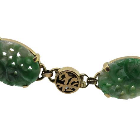 Vintage Carved Jade Necklace 14k Yellow Gold