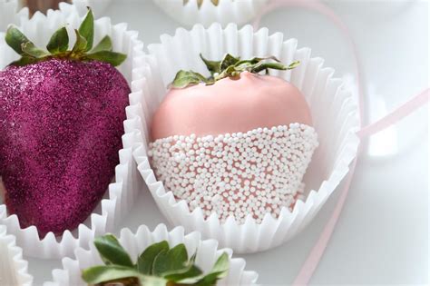 5 Easy Ways To Make Fancy Chocolate Covered Strawberries