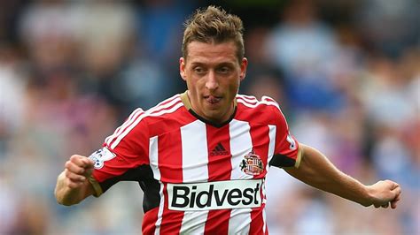 Sunderland's Emanuele Giaccherini to see specialist and could miss rest ...
