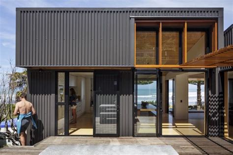 Low Impact Offset Shed House Is A Modern Beach Home In New Zealand