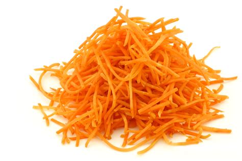 Use a sharp chef's knife to slice the carrot in half horizontally. CARROTS - JULIENNE - Mister Produce
