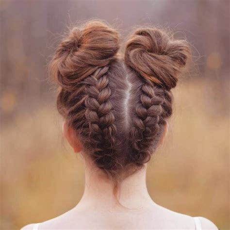 14 Best Hairstyles Like Space Buns That Are Cute For 2023