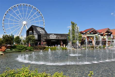 23 Best Things To Do In Pigeon Forge Tn Attractions And Activities