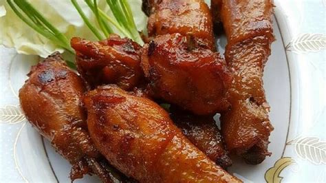 The locals enjoy bacem for its sweet taste, mainly derived from palm sugar. Bacem Ayam - Resep Ayam Bacem Uenakkk Oleh Amei Resep ...