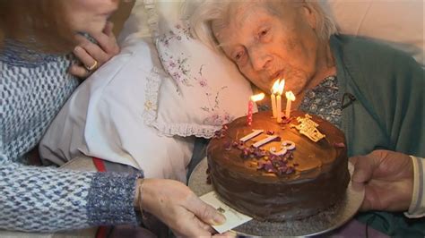 Britains Oldest Person Celebrates 113th Birthday Youtube