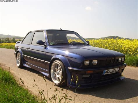 BMW 323i E30