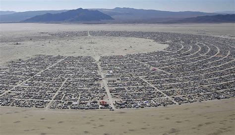 Stunning Shots Of The 2014 Burning Man Festival New York Post