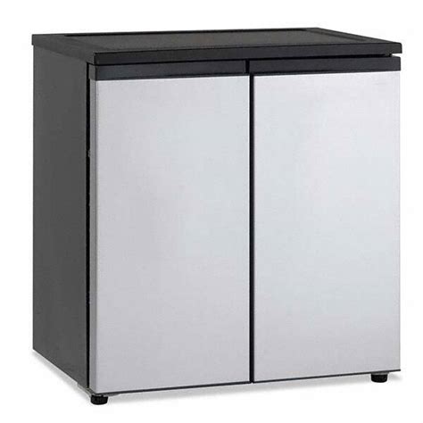 Avanti Refrigerators Capacity 55 Cu Ft Color Black Platinum