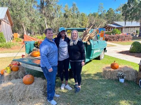 Coleman Talley Participates In United Ways Annual Day Of Caring