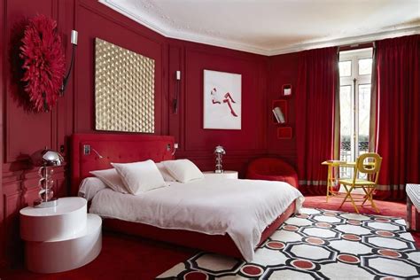 31 Red Bedroom Ideas Ways To Decorate Your Room With Red 2022