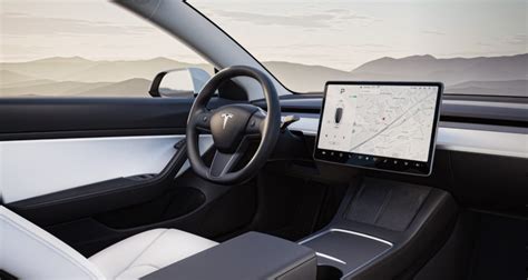 The renders provide a sneak peek of the vehicle's interior, showcasing a cockpit that's more in line with the model y and model 3, and. Tesla Model 3 2021 Interior - Driving ECO