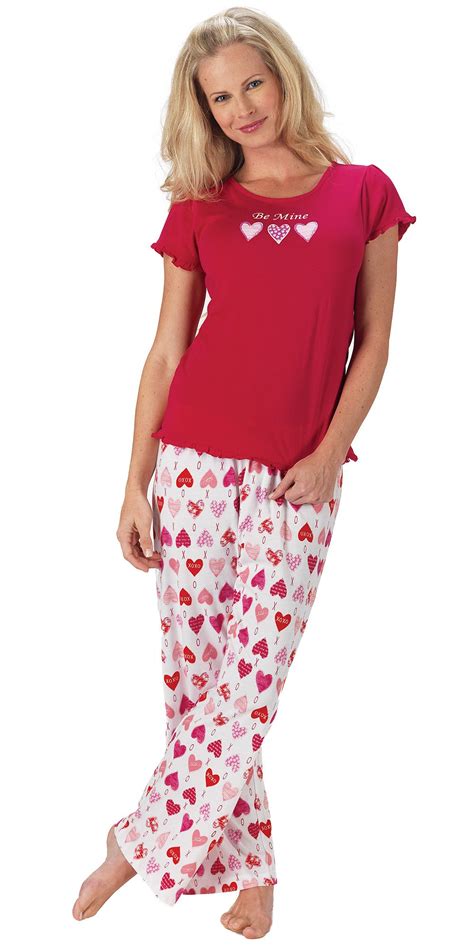 Mands Valentines Pyjamas Artist