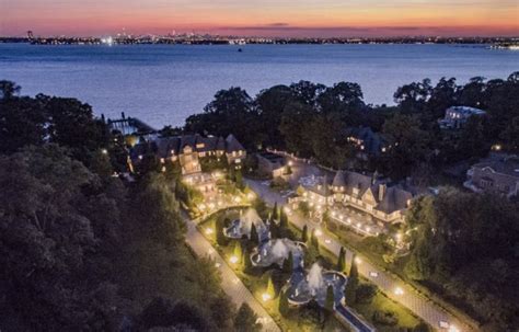 Great Gatsby Movie Mansion Long Island Sale Photos