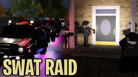 Swat Raid On Criminal Base Liberty County Roleplay Roblox Youtube