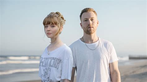 Maisie Peters And Jp Laxe Share New Single Maybe Dont News Warner