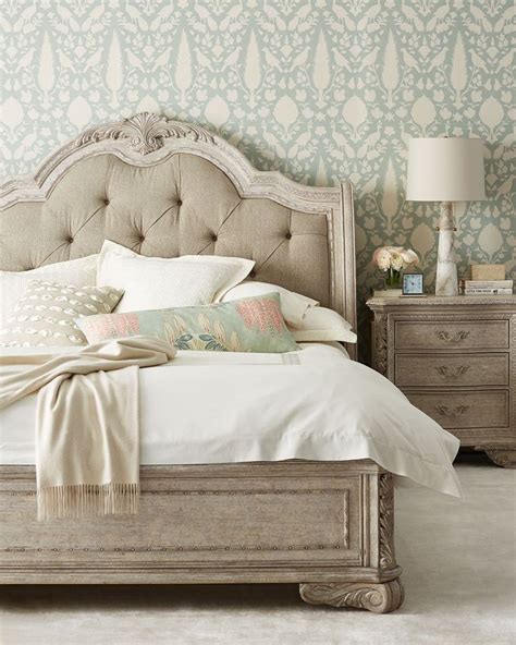 Design the home of your dreams with countless selections at hickory furniture mart we are here to help you find the master bedroom sets with just the right look, feel and atmosphere you envision for your home. 84 best Beautiful Bedrooms images on Pinterest | Beautiful bedrooms, Pretty bedroom and Bed ...