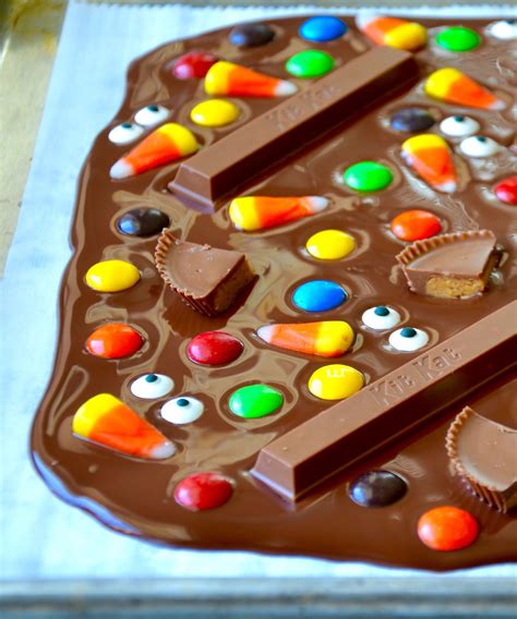 Were Obsessed With These Diy Halloween Treats Halloween Desserts