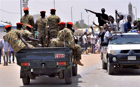 استنفار في السودان وإنزال قوات في الخرطوم رام الله