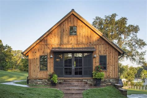 Barn Style Weekend Cabin Cabin Obsession